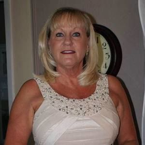 Meet your Posher, Debra